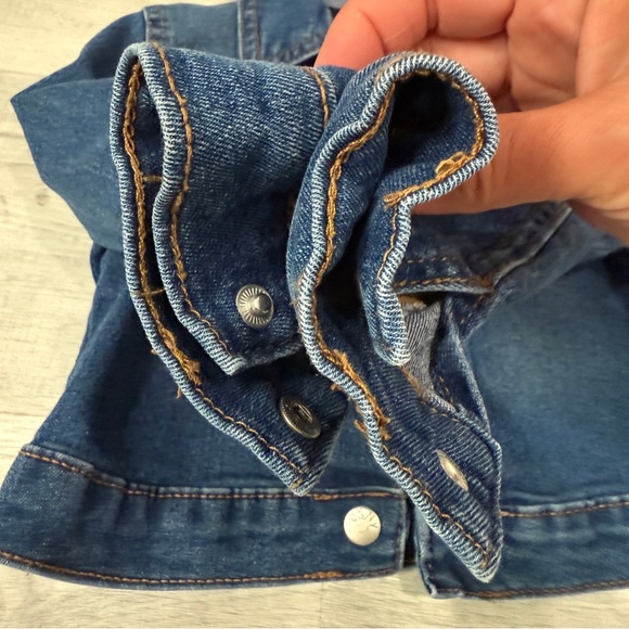 Girls 4T DKNY Classic Blue Denim Jacket - Picture 4 of 17